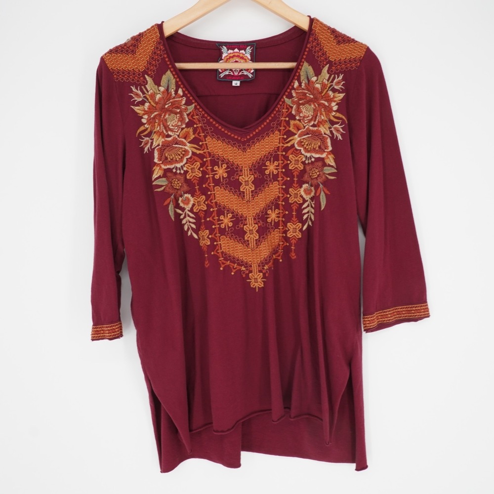 Johnny Was Embroidered Tunic Top Womens M Red Jersey Stretch Boho Cotton Casual
